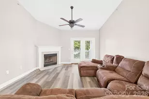 11721 Ridgeway Park Dr, Charlotte, NC 28277 - Photo 5