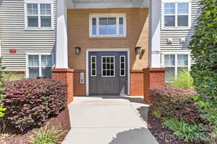 11721 Ridgeway Park Dr, Charlotte, NC 28277 - Photo 1