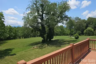 117 Caldonia Dr, Candler, NC 28715 - Photo 3