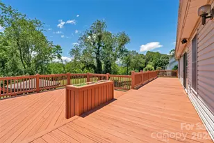 117 Caldonia Dr, Candler, NC 28715 - Photo 25