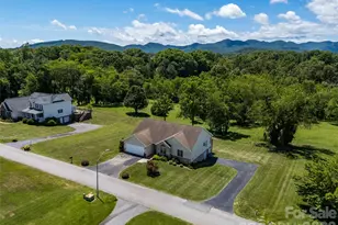 117 Caldonia Dr, Candler, NC 28715 - Photo 23