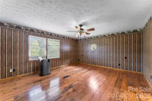 5809 Old Nc 18 Hwy, Connelly Springs, NC 28612 - Photo 17