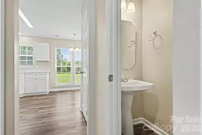 9806 Coriander Court, Charlotte, NC 28215 - Photo 7