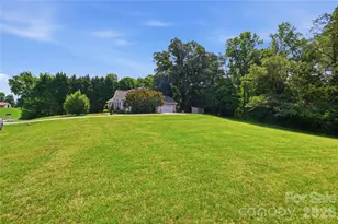 4795 Mountain Run Dr, Lenoir, NC 28645 - Photo 7