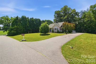 4795 Mountain Run Drive, Lenoir, NC 28645 - Photo 3
