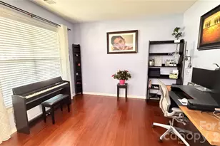 9542 Oswald Ln, Charlotte, NC 28277 - Photo 3