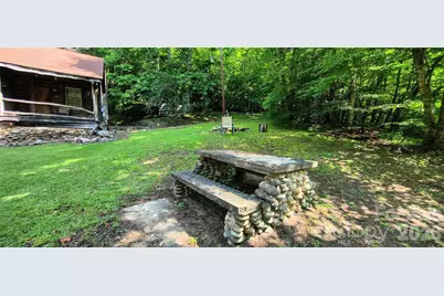 8340 Hwy 90 Highway, Collettsville, NC 28611 - Photo 29
