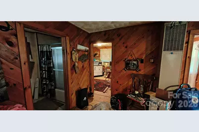 8340 Hwy 90 Highway, Collettsville, NC 28611 - Photo 17