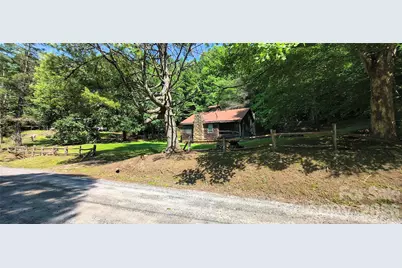 8340 Hwy 90 Highway, Collettsville, NC 28611 - Photo 27