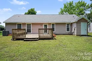 7518 Prindle Lake Dr, Charlotte, NC 28227 - Photo 23