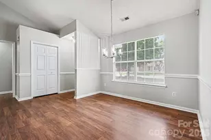 7518 Prindle Lake Dr, Charlotte, NC 28227 - Photo 5