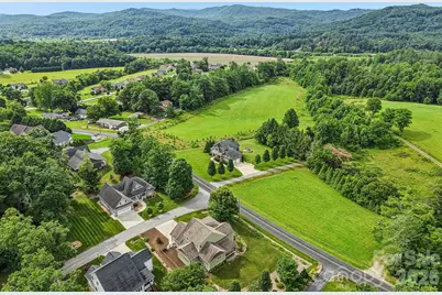 17 Hamilton Woods Lane, Etowah, NC 28729 - Photo 43