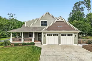 17 Hamilton Woods Ln, Etowah, NC 28729 - Photo 1