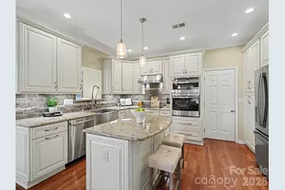 15505 Robsart Court, Charlotte, NC 28277 - Photo 11