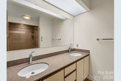 341 Laurel Park Place, Hendersonville, NC 28791 - Photo 27
