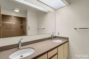 341 Laurel Park Pl, Hendersonville, NC 28791 - Photo 27