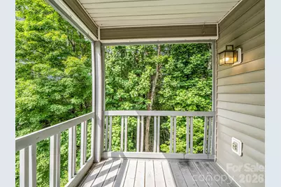 341 Laurel Park Place, Hendersonville, NC 28791 - Photo 23