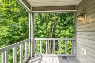 341 Laurel Park Pl, Hendersonville, NC 28791 - Photo 23