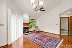 341 Laurel Park Pl, Hendersonville, NC 28791 - Photo 19