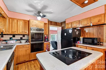 71 Green Vale Drive, Leicester, NC 28748 - Photo 15