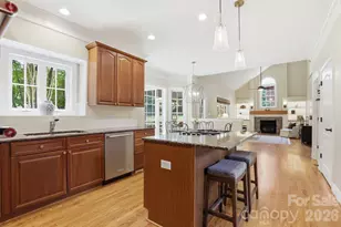 7011 Edenderry Dr, Charlotte, NC 28270 - Photo 11