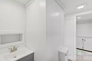 629 Bailey St, Mars Hill, NC 28754 - Photo 25