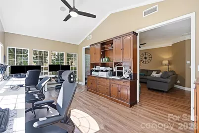 1338 Wrangell Lane, Charlotte, NC 28214 - Photo 19