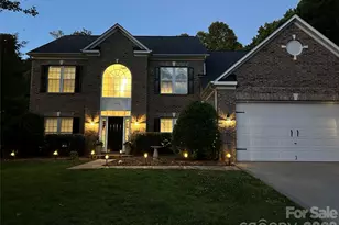 1338 Wrangell Ln, Charlotte, NC 28214 - Photo 3