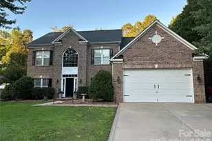 1338 Wrangell Ln, Charlotte, NC 28214 - Photo 1