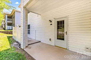 21231 Hickory St, Cornelius, NC 28031 - Photo 27