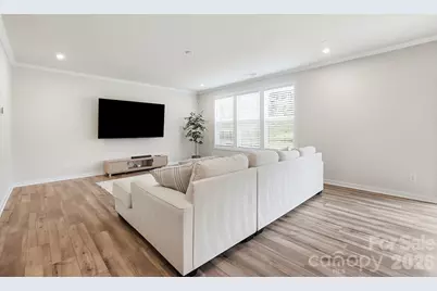 5132 Glenwalk Drive, Charlotte, NC 28269 - Photo 3