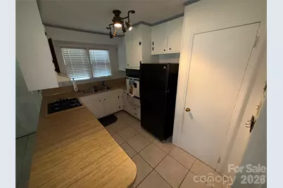 3930 Fircrest Drive, Charlotte, NC 28217 - Photo 13