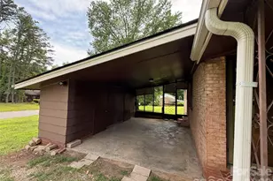 3930 Fircrest Dr, Charlotte, NC 28217 - Photo 23
