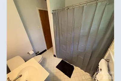 3930 Fircrest Drive, Charlotte, NC 28217 - Photo 15