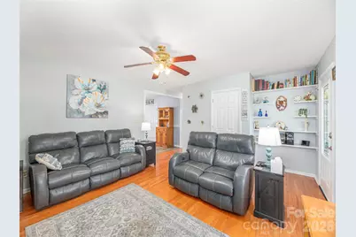 219 Hookers Gap Road, Candler, NC 28715 - Photo 7