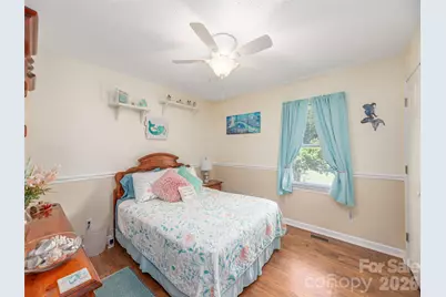 219 Hookers Gap Road, Candler, NC 28715 - Photo 15