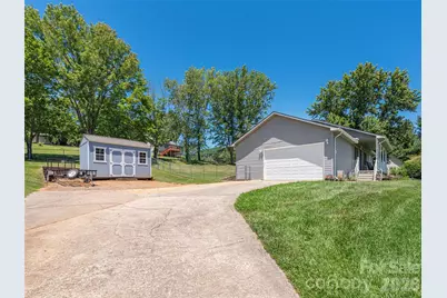 219 Hookers Gap Road, Candler, NC 28715 - Photo 25