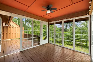 21 Village Dr, Asheville, NC 28803 - Photo 9