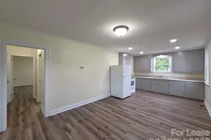 6400 Bringle Ferry Rd, Salisbury, NC 28146 - Photo 3