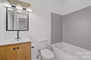 385 Chunns Cove Rd, Asheville, NC 28805 - Photo 15