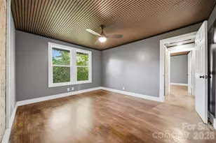 718 11th St Pl NW, Hickory, NC 28601 - Photo 13