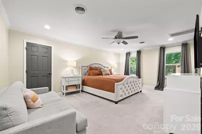 7940 Sunnyvale Lane, Charlotte, NC 28210 - Photo 21