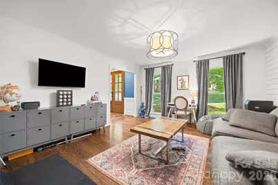 7940 Sunnyvale Lane, Charlotte, NC 28210 - Photo 5