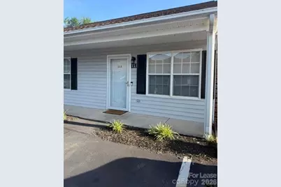 113 24th Street NW, Hickory, NC 28601 - Photo 1
