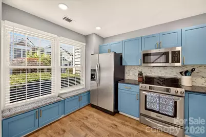 8220 Legare Court, Charlotte, NC 28210 - Photo 13