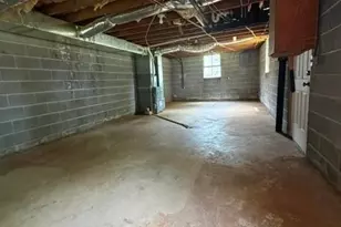 1921 4th Ave NW, Hickory, NC 28601 - Photo 13