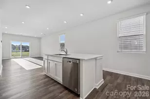 3123 29th Ave NE, Hickory, NC 28601 - Photo 9