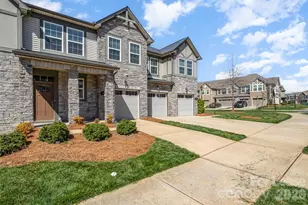 9320 Glenburn Ln, Charlotte, NC 28278 - Photo 3