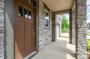 9320 Glenburn Ln, Charlotte, NC 28278 - Photo 11