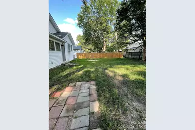 202 Marion Street, Clover, SC 29710 - Photo 13